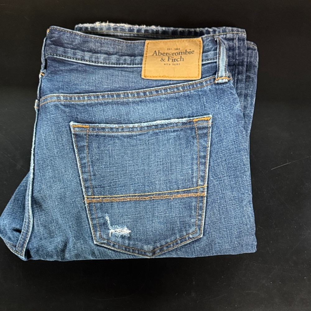 Abercrombie & Fitch Men's Classic Blue Bootcut Jeans
